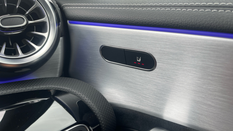 Mercedes-Benz A-Class A250e AMG Line Premium Plus Edition 4dr Auto Saloon